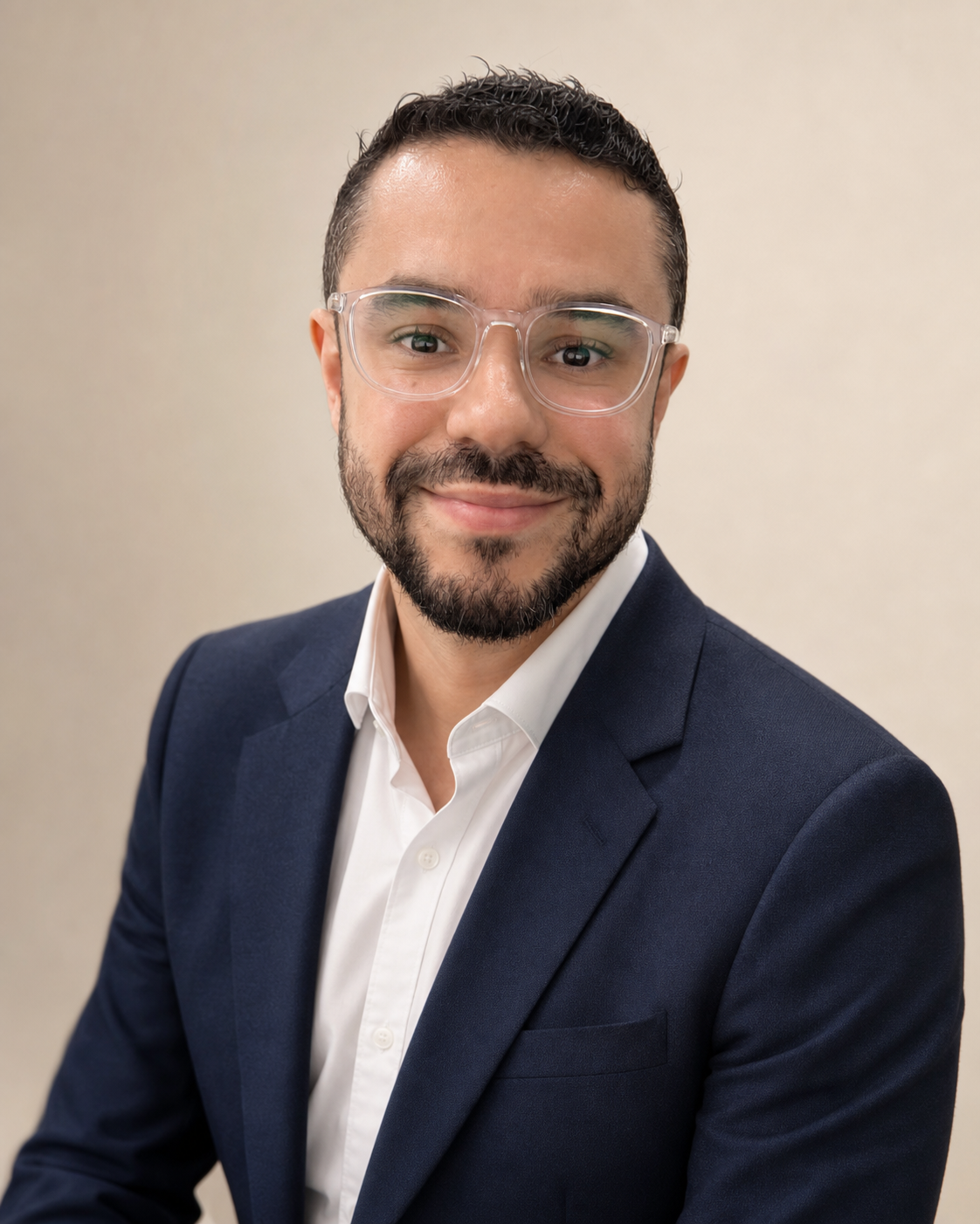 Dr. Victor Moreira